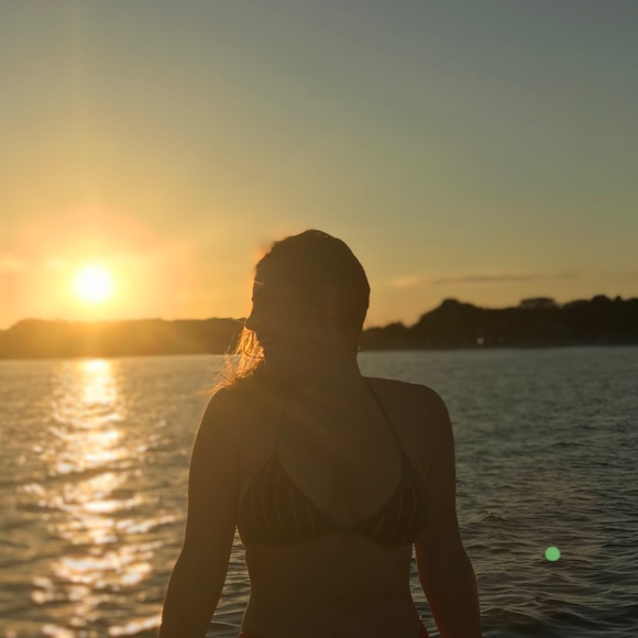 Meet your Posher, Hazel - Picture 1 of 1